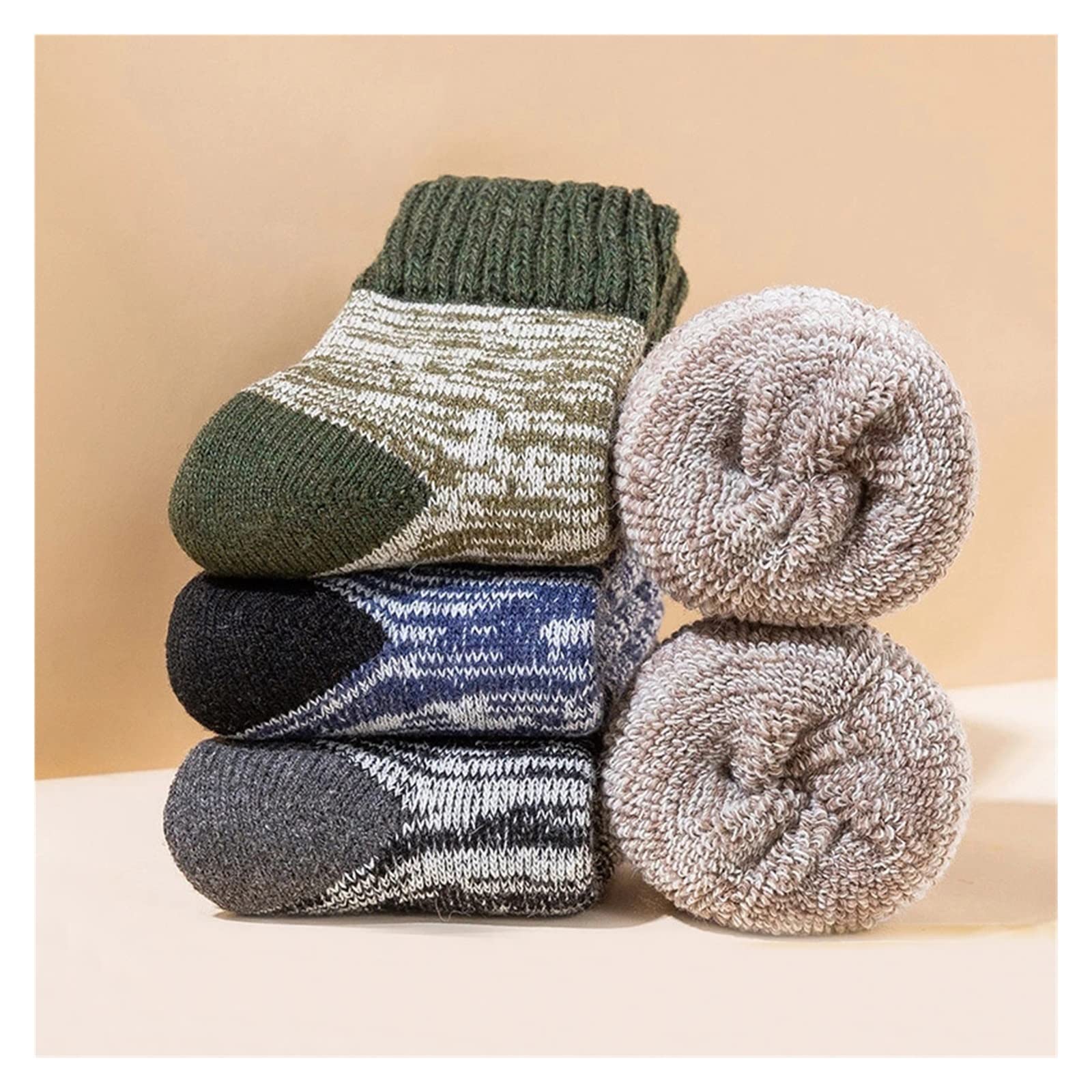 Chaussettes de neige en laine : un cocon de douceur chaleureuse pour réchauffer vos hivers
