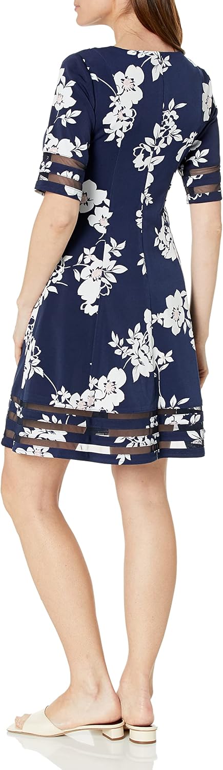 Jessica Howard Womens Plus Style Fit and Flare Elbow Sleeve Knit - Image 2