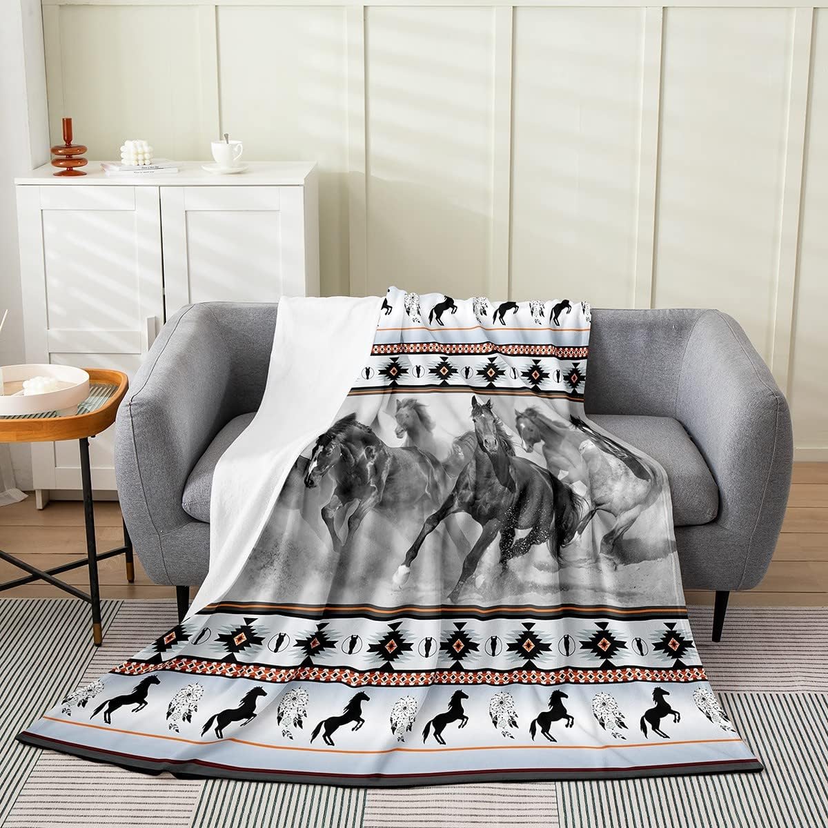 Aztec Blanket African Tribal Horse Throw Blanket Farm Animals Fleece Blanket Ethnic Tribe Arrow Dream Catcher Throw 50x60 Inch Southwest Native Exotic Nordic Luxury Soft Flannel Blanket