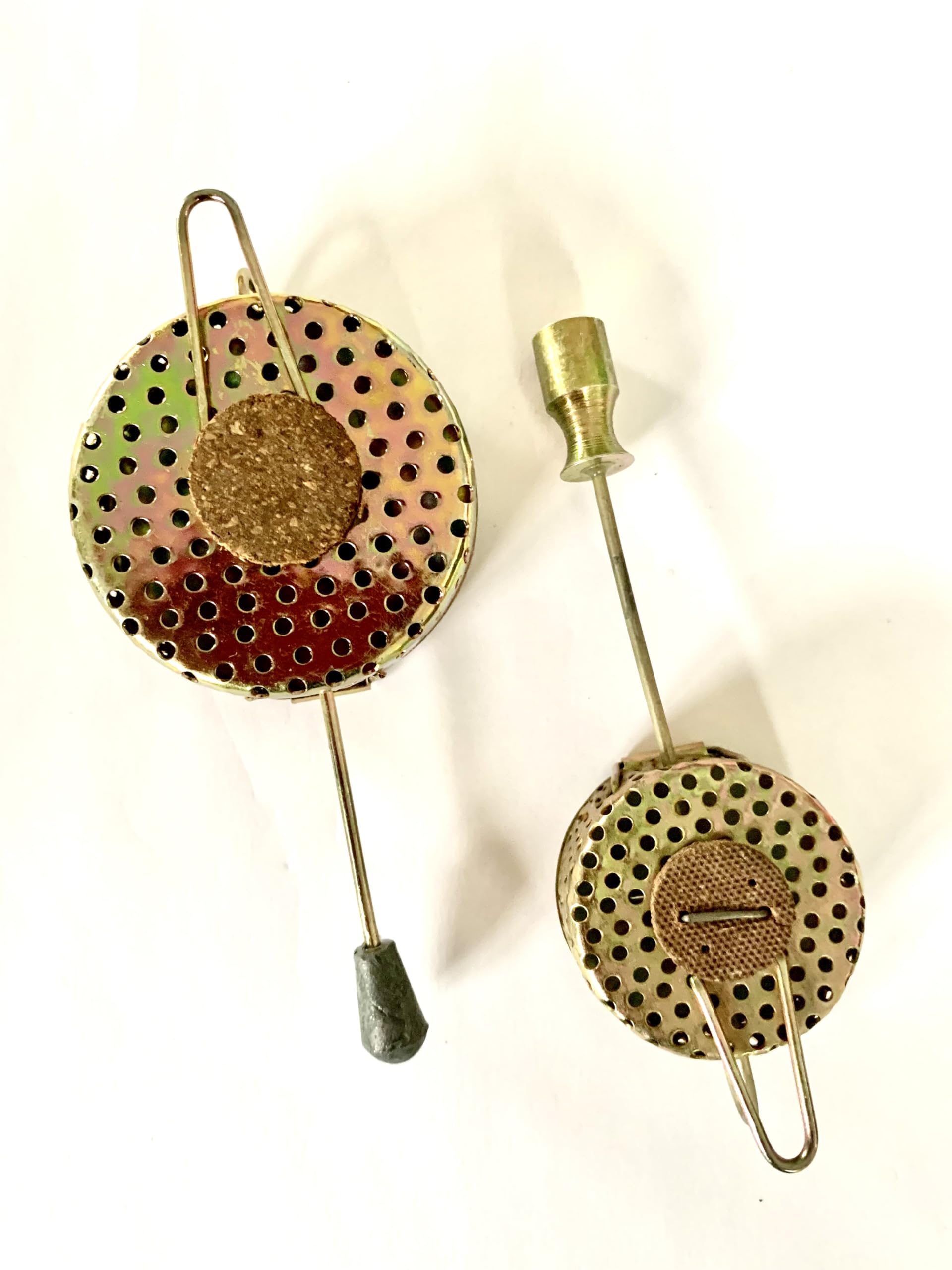Generic FISHING BAIT DROPPERS - Set of 2, Small (1.5"), Medium (2") Feeders