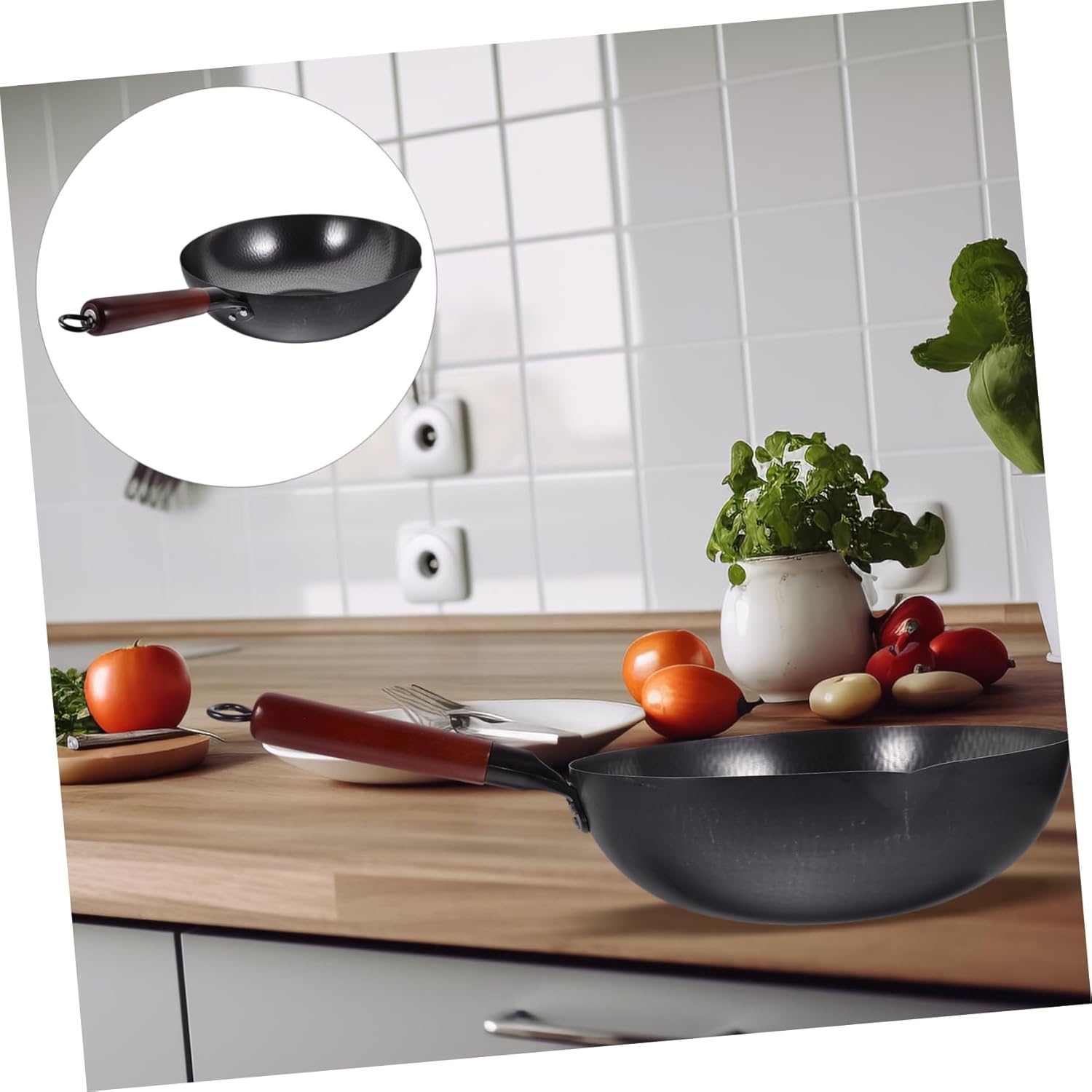 PRETYZOOM Chinese Wok Pan Traditional Wrought Stir Frying Pan Ergonomic Handle Non-coated for Daily Cooking and Stoves