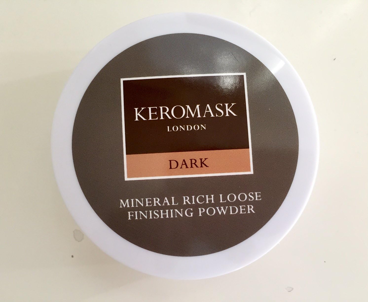 Keromask Dark Finishing Powder