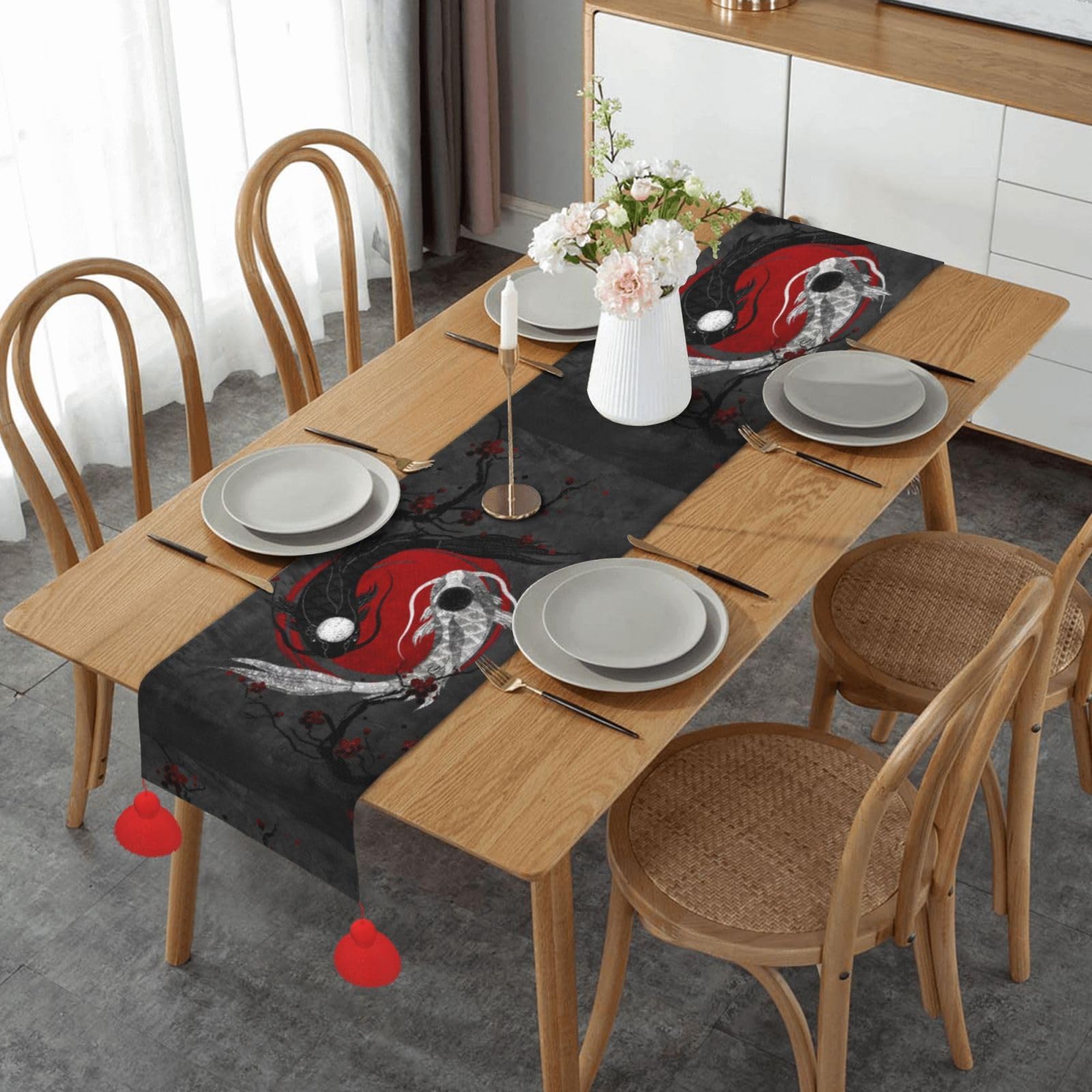 Chemin de table de Noël anti-glisse avec pompon, protège et décore votre table de fête