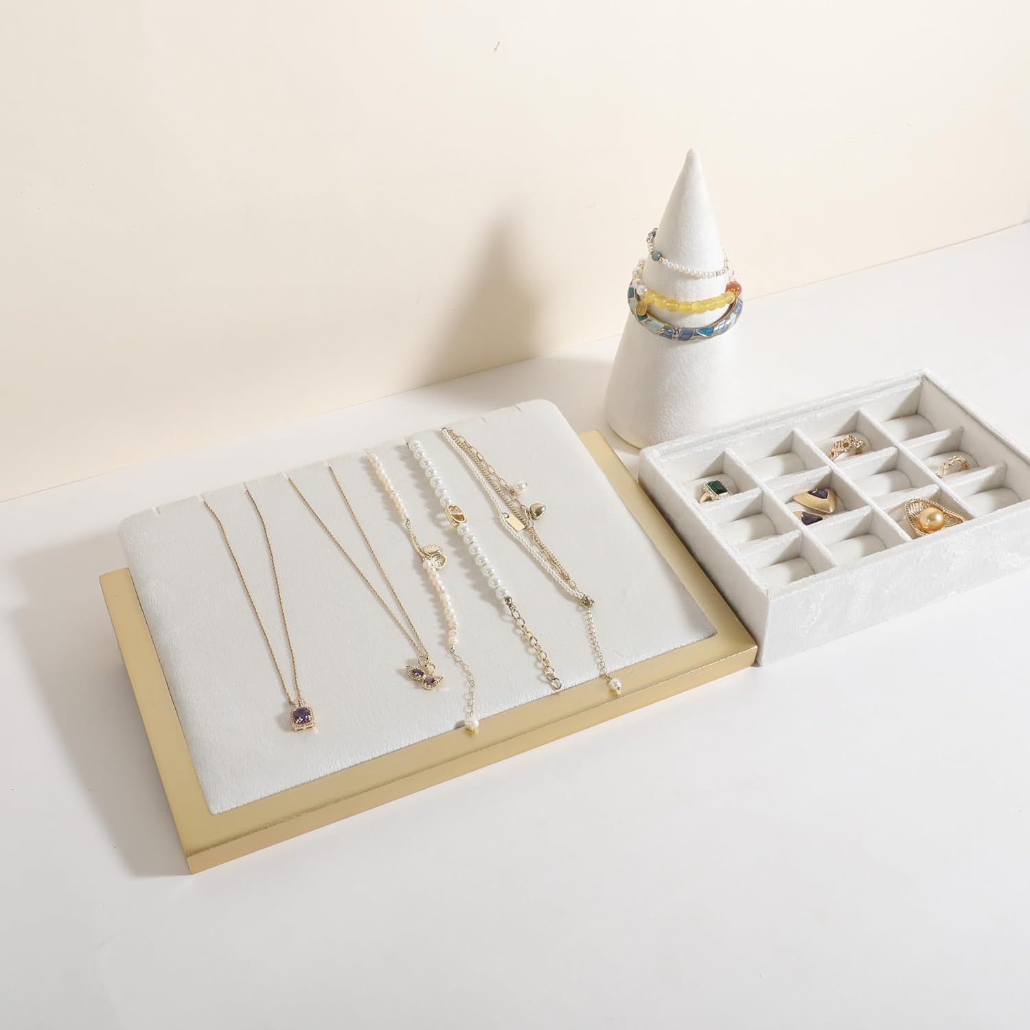 White Jewelry Necklace Display Tray, Bracelet Storage Oraganizer with Gold Color Base, Sloped Velvet Panel with Grooves to Fix Necklaces & Bracelets, Perfect Storefront Presentation【White】