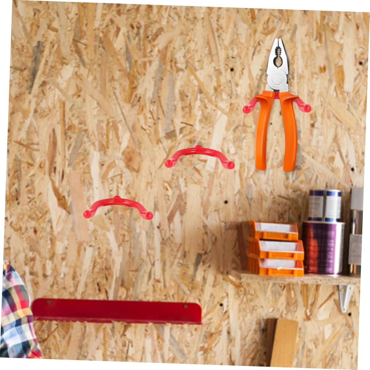 KOMBIUDA Ganci da Garage a Vite in Acciaio Rivestiti in Vinile 12 Pezzi | Design Curvo verso L’alto, per Attrezzi e Rastrelli, Rosso, per Garage e Giardino