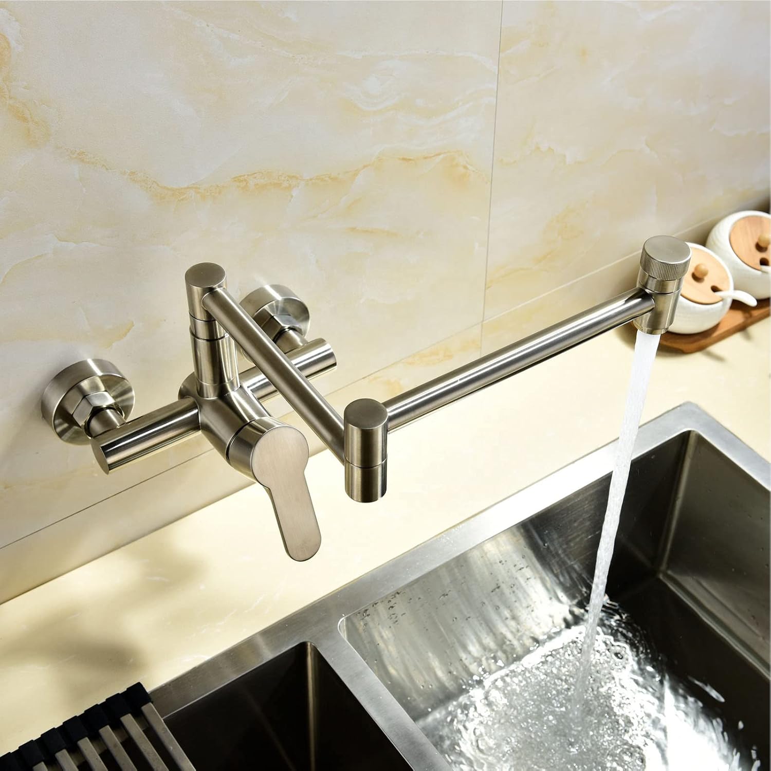 壁掛け式ポット給水用蛇口、真鍮製キッチンシンク用蛇口、360度回転折りたたみ式キッチン用蛇口、温水・冷水キッチンミキサータップ、ブラ