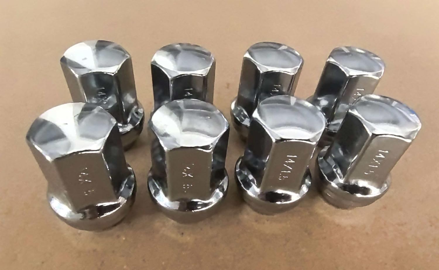 8pcs Wheel Lug Nut 611-236 M14-1.50 Flattop Capped Nut 22mm Hex, 44.5mm Length Compatible with 2000-2026 Chevrolet Silverado Tahoe Suburban GMC Savana Sierra Yukon 1500 2500 3500