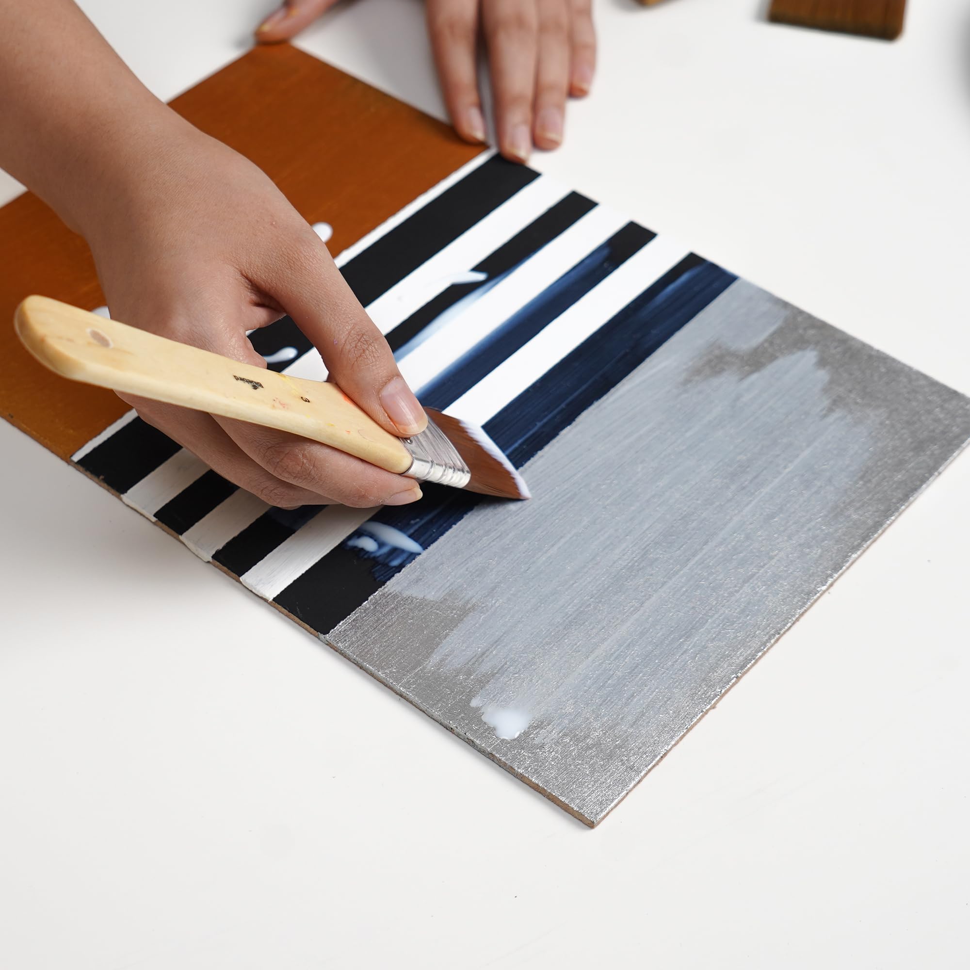 BLUEBIRD Studio Acrylic Varnish, Matt, 3.38 Fl Oz (100ML), Non-Yellowing, Non-Toxic, Anti-Crazing, Basic Varnish for Pro Artists, Hobby Painters & Kids