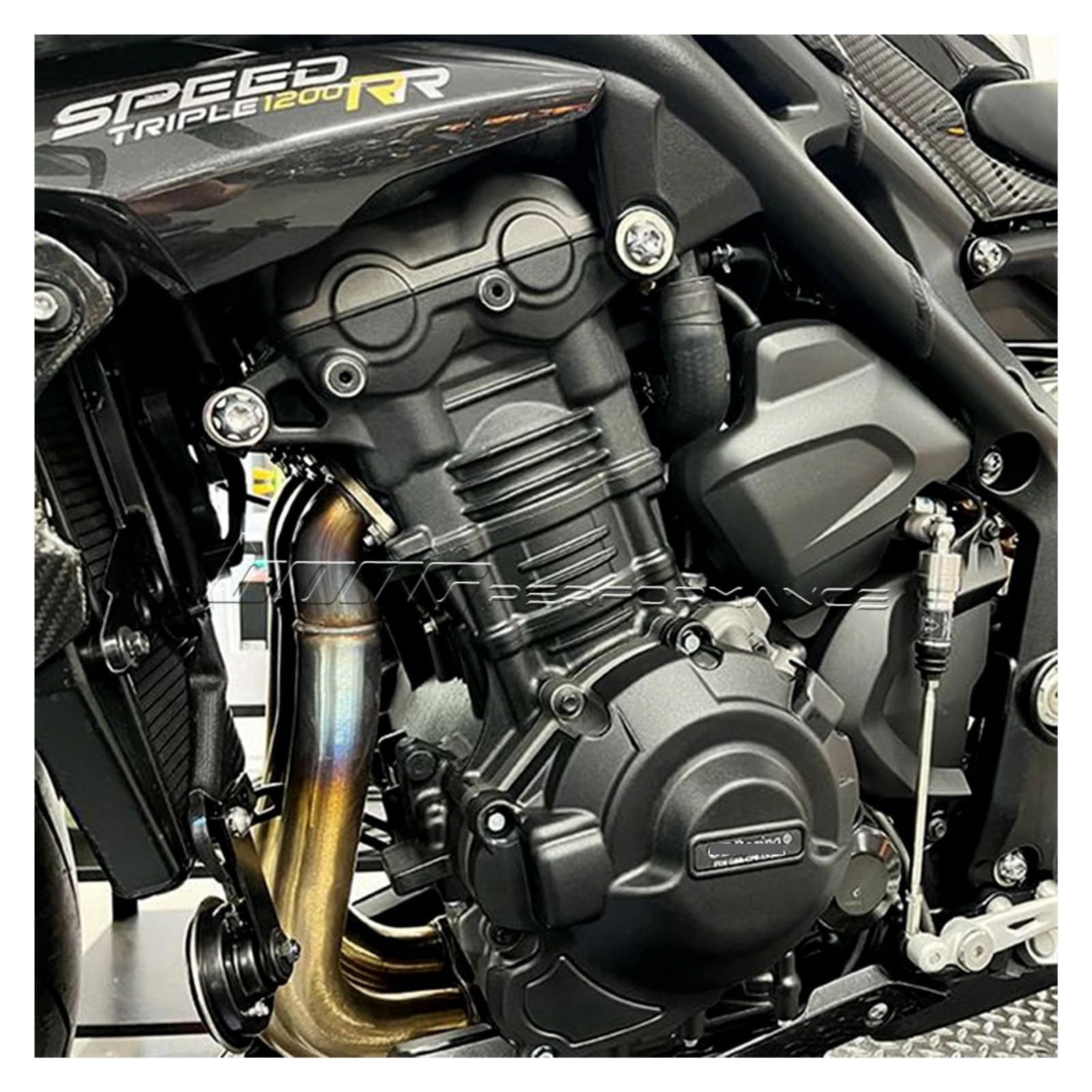 w*r様 TRIUMPH エンジンカバーセット ブラック w*r様 TRIUMPH エンジン