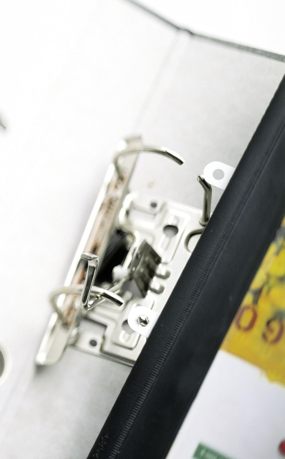 Durable Duraplus De Luxe 258902 Clear View Presentation Folder A4 - White (Pack of 25)