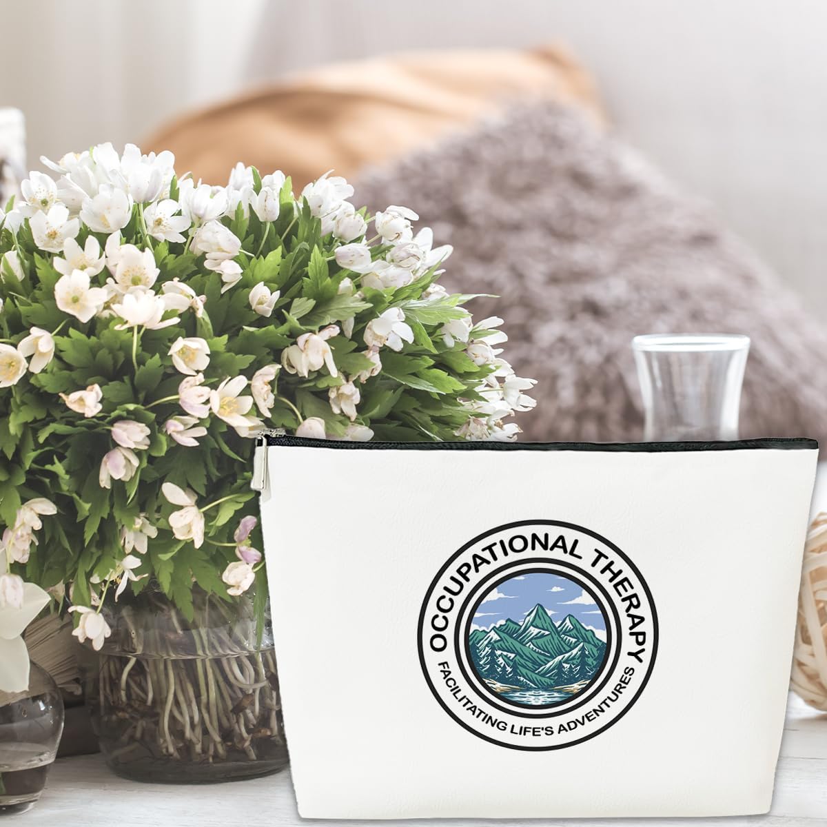 JioJio Chan Occupational Therapy Worker Gift, OT Month Appreciation Makeup Bag, Travel Toiletry Bags, Occupational Therapist Gifts for Women Coworkers Friends, PT PTA OT PU Leather Pouch - Image 4