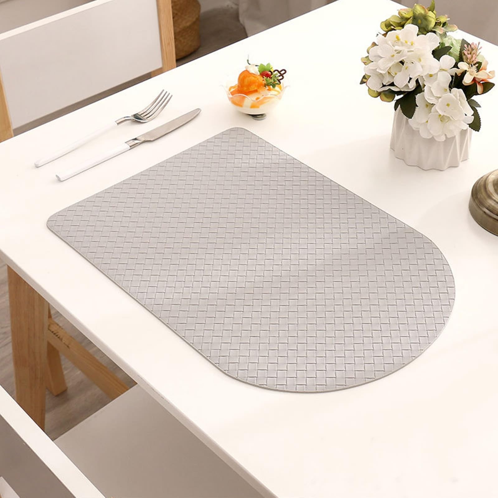 Set de table simili cuir uni gris pour sublimer vos dîners et repas de famille