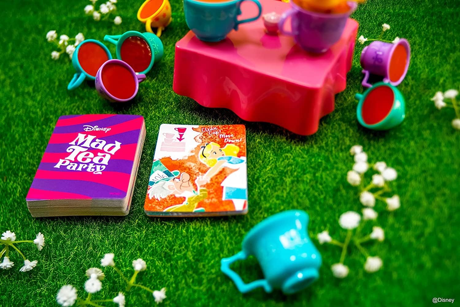 Funko Disney - Mad Tea Party Game (ENG/FR/DE/ES/IT), Multicolor - Image 4