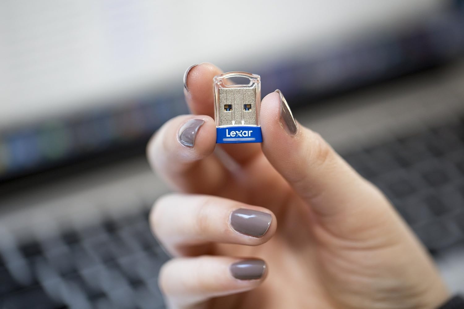 Lexar JumpDrive S45 32GB USB 3.0 Flash Drive - LJDS45-32GABNL (Blue)