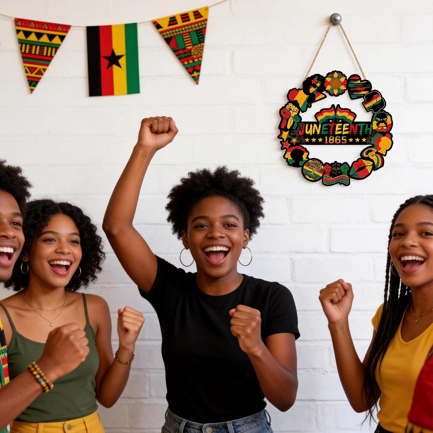 Juneteenth Decorations June Teenth Door Wreath Decor - Wooden African American Hanging Sign Happy 1865 Hollow Front Door Decor Freedom Day Party Wall Art for Porch Yard Home Office Outdoor Indoor