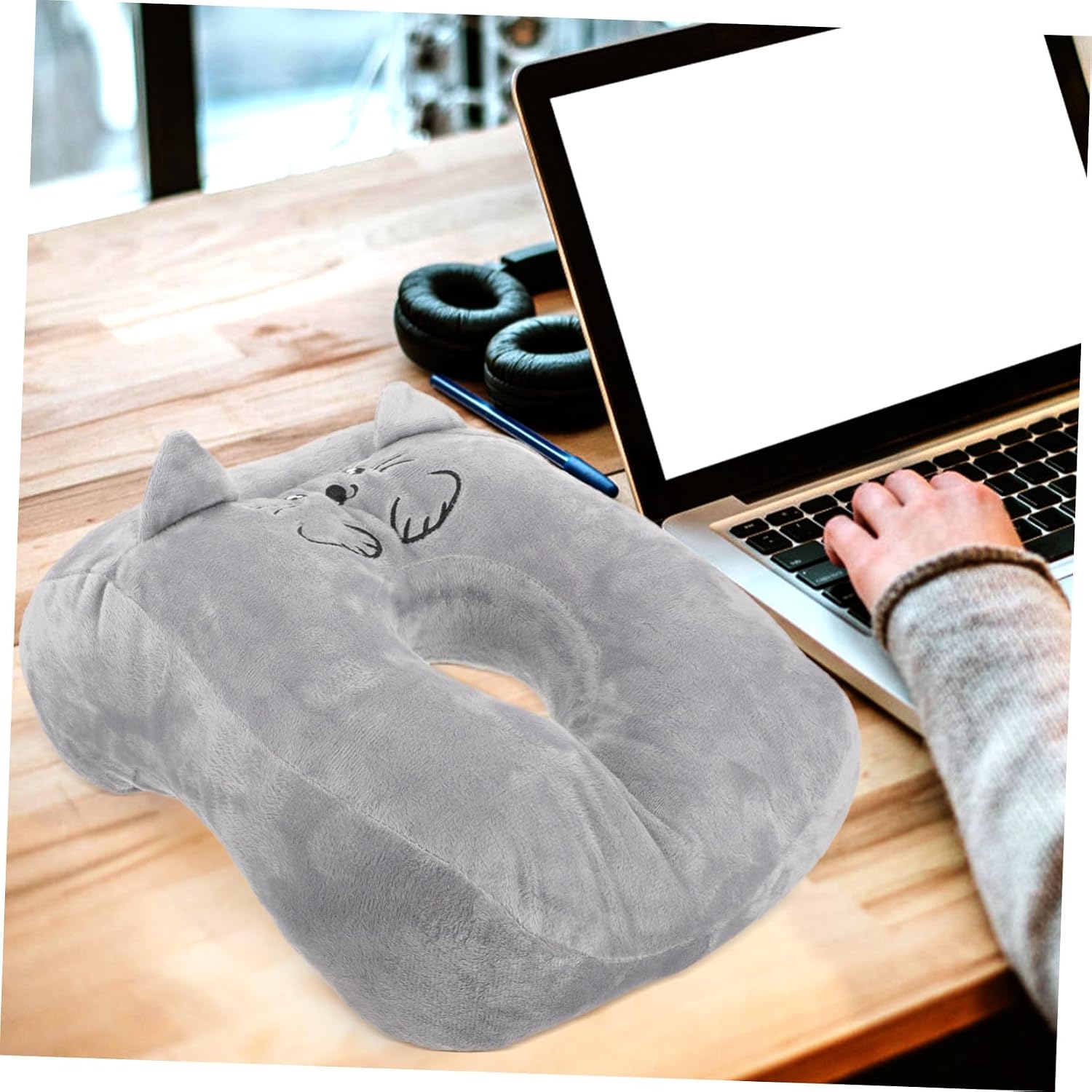 Garneck Stuffed Office Nap Pillow with Ergonomic Design Breathable Soft Material Down Cotton Filled Desktop Sleeping Pillow for Home School Travel and Office Use