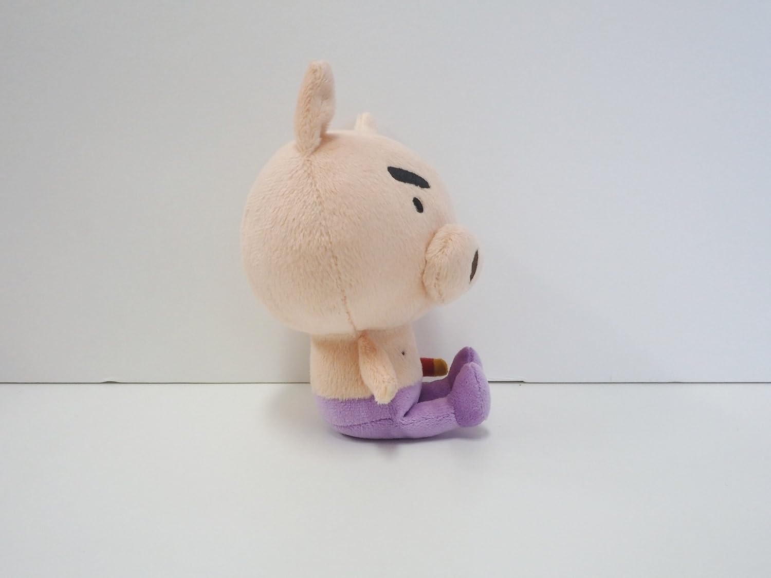 Black Friday - 80% OFF Crayon Shin Chan BuriburizaEmon (S) stuffed toy height 20cm