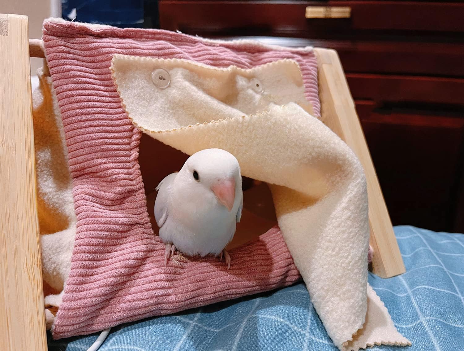 Small Animal Wood Teepee Tent with Curtain & Cushion Cave Bed Warm House Habitat Hideout Tunnel for Hamster Sugar Glider Hedgehog Gerbil Rat Bearded Dragon Bird Small Animals Cage Supplies (M, Pink)