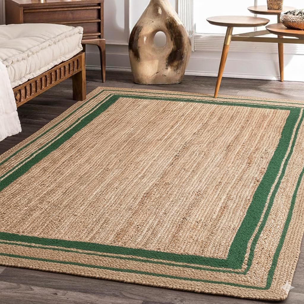 Alfombra de yute verde para decorar el salón comedor y la zona de la mesa de centro alargada