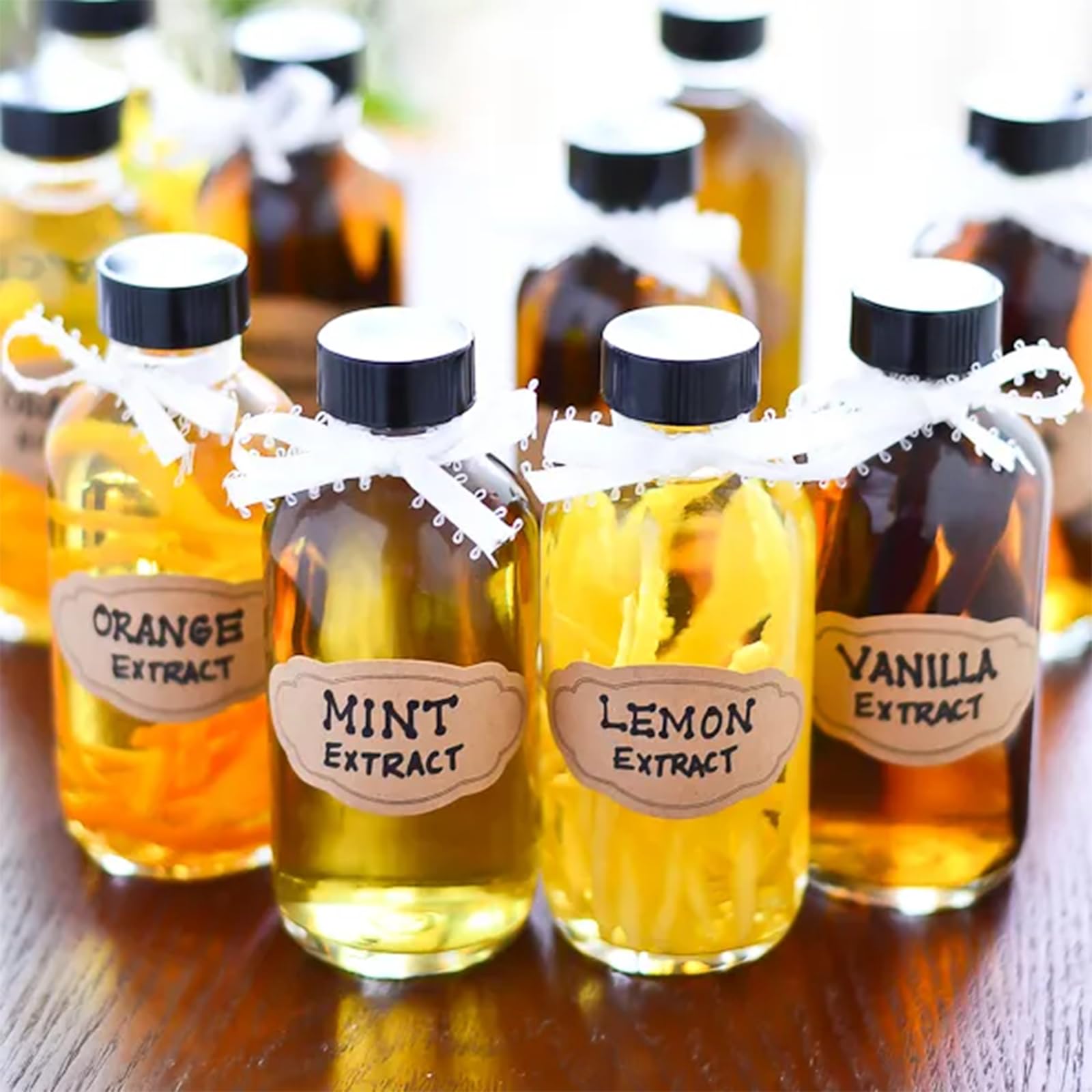 DIDITIME Confezione da 12 piccole bottiglie in vetro trasparente da 60 ml con coperchi e 2 imbuti, bottiglie rotonde Boston da 60 ml per pozioni, succhi, colpi di zenzero, oli, whisky, colpi di