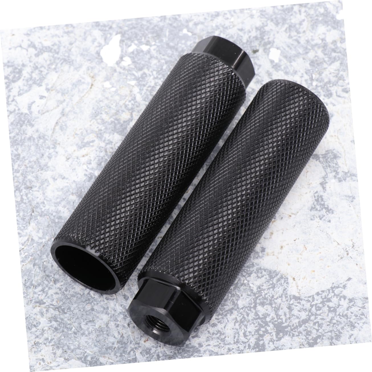 TOBBOMEY 1 Pair Aluminum Alloy Mountain Bike Footpeg Sturdy Cylinder Pedals with Big Hole for Enhanced Stability for Adults and Accessory for Cycling Enthusiasts Black