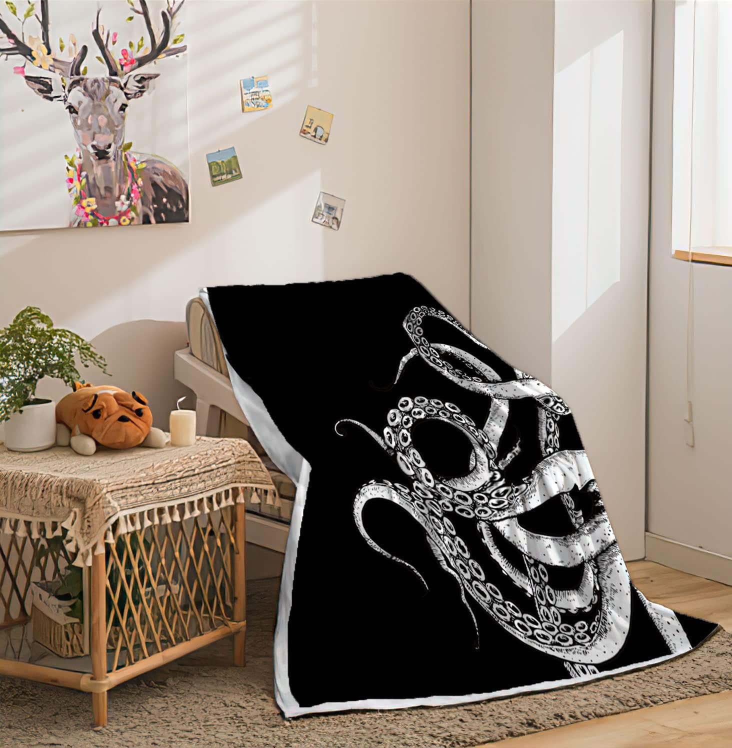 Octopus Throw Blanket, Funny Black and White Sea Monster Kraken Animal Goth Fleece Blanket, Unique Novelty Nautical Coastal Soft Flannel Throw Blanket for Chair Bed Sofa Couch, 60X80IN