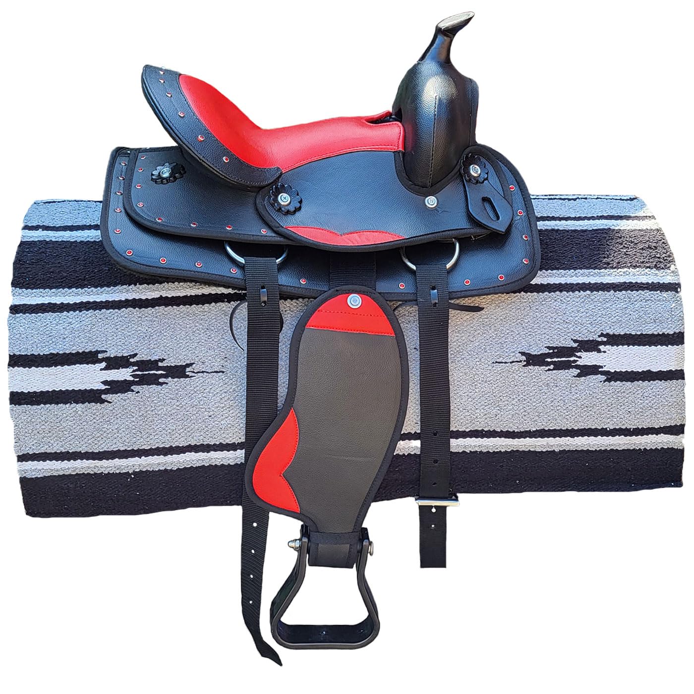 Brama West Kinder Westernsattel Little Cowboy mit Decke | Kindersattel mit Strasssteinen & Steigbügel | ideal für Holzpferd & Pony | Schwarz/Rot