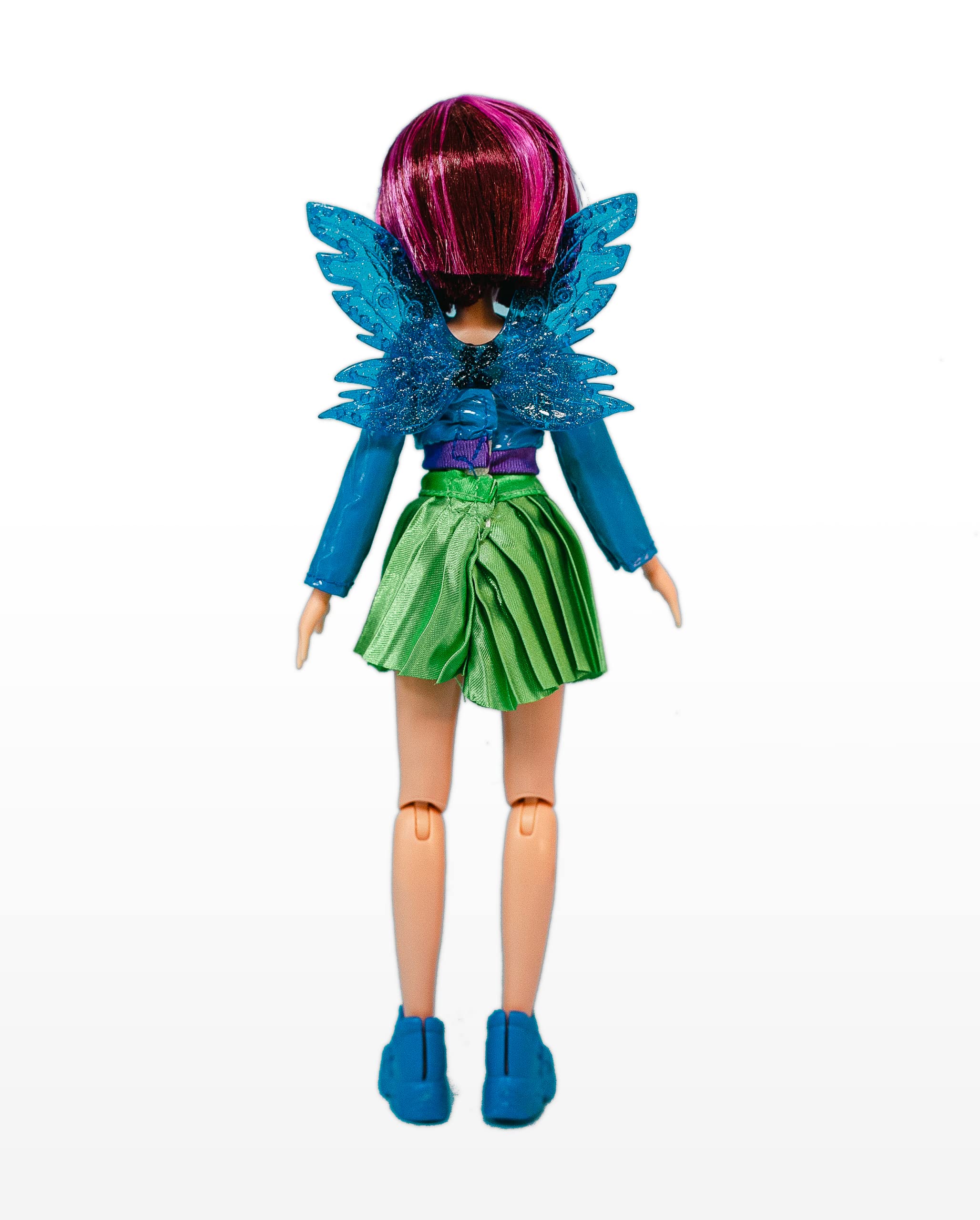 Bizak Winx Bambola Base Stella – Fatina 24 Cm Con 7 Punti Articolazione, Ali Rimovibili E Abito Invernale
