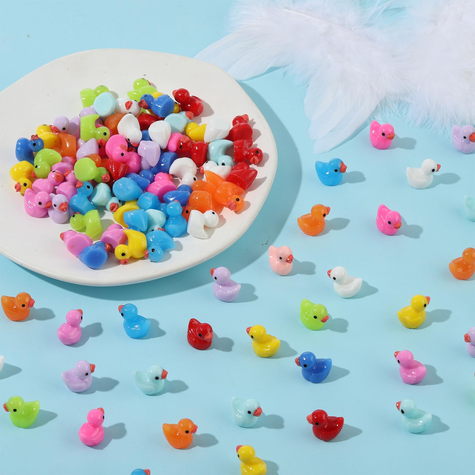 Glitzer-Mini-Enten Aus Kunstharz | 60 Stück In 12 Farben | Deko Für Diorama, Aquarium, Puppenhaus & Garten