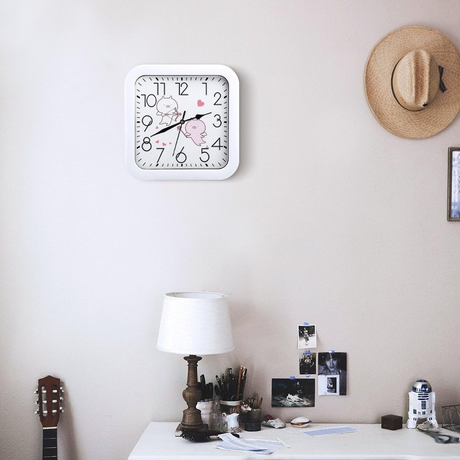 Amazon.co.jp: うさまる 置時計 スクエアクロック 電波時計 掛け時計
