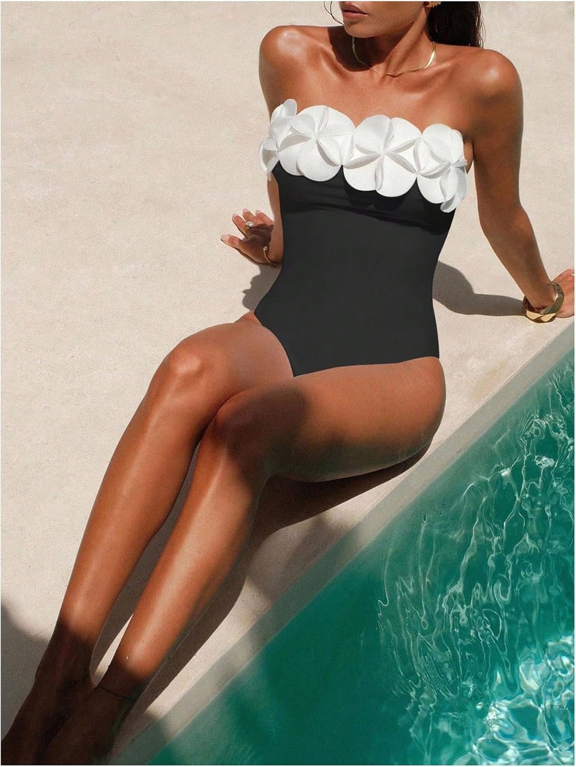 GORGLITTER Women's 3D Floral Strapless One Piece Swimsuit Sexy Tummy Control Bandeau Cheeky Bathing Suit Swimwear 2026