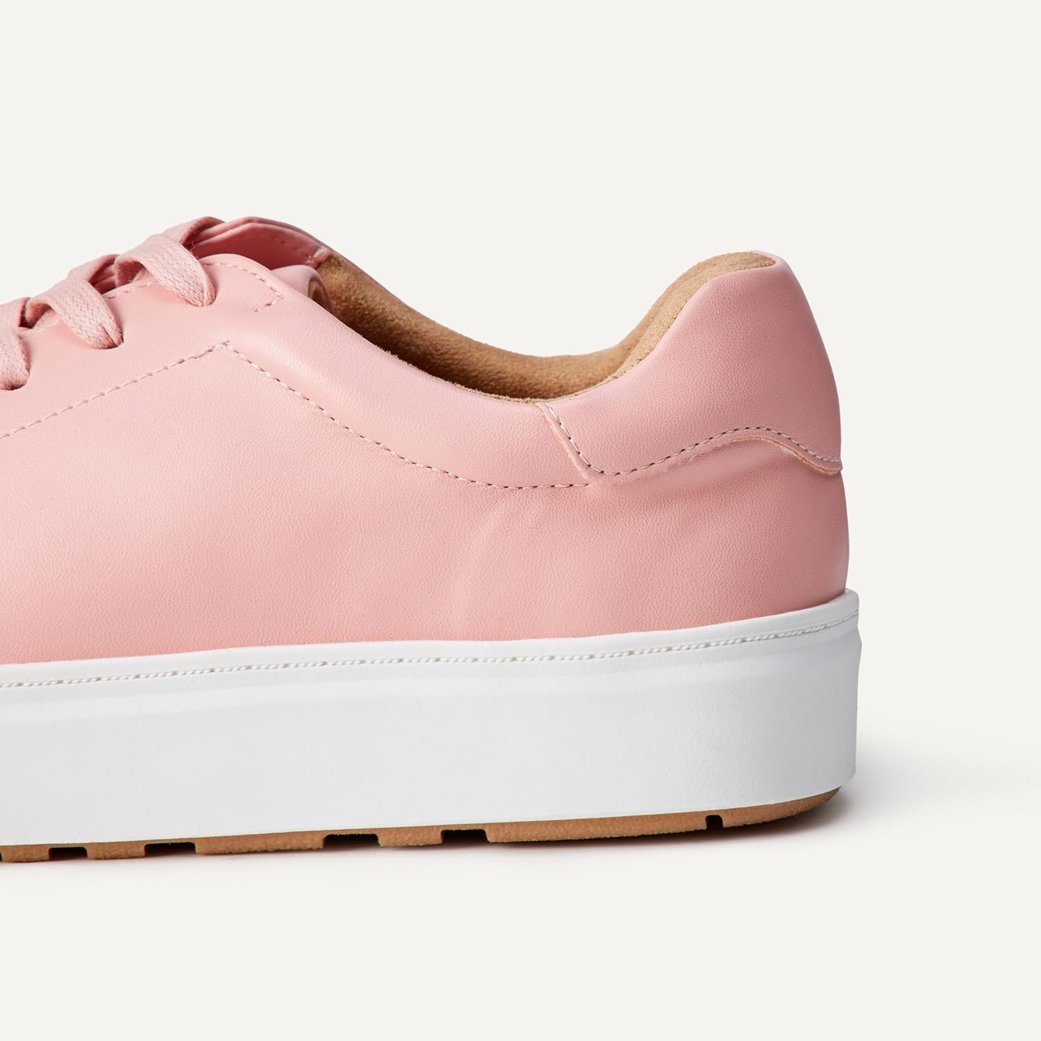 Amazon Essentials Women's Low Top Classic Sneakers - Image 6