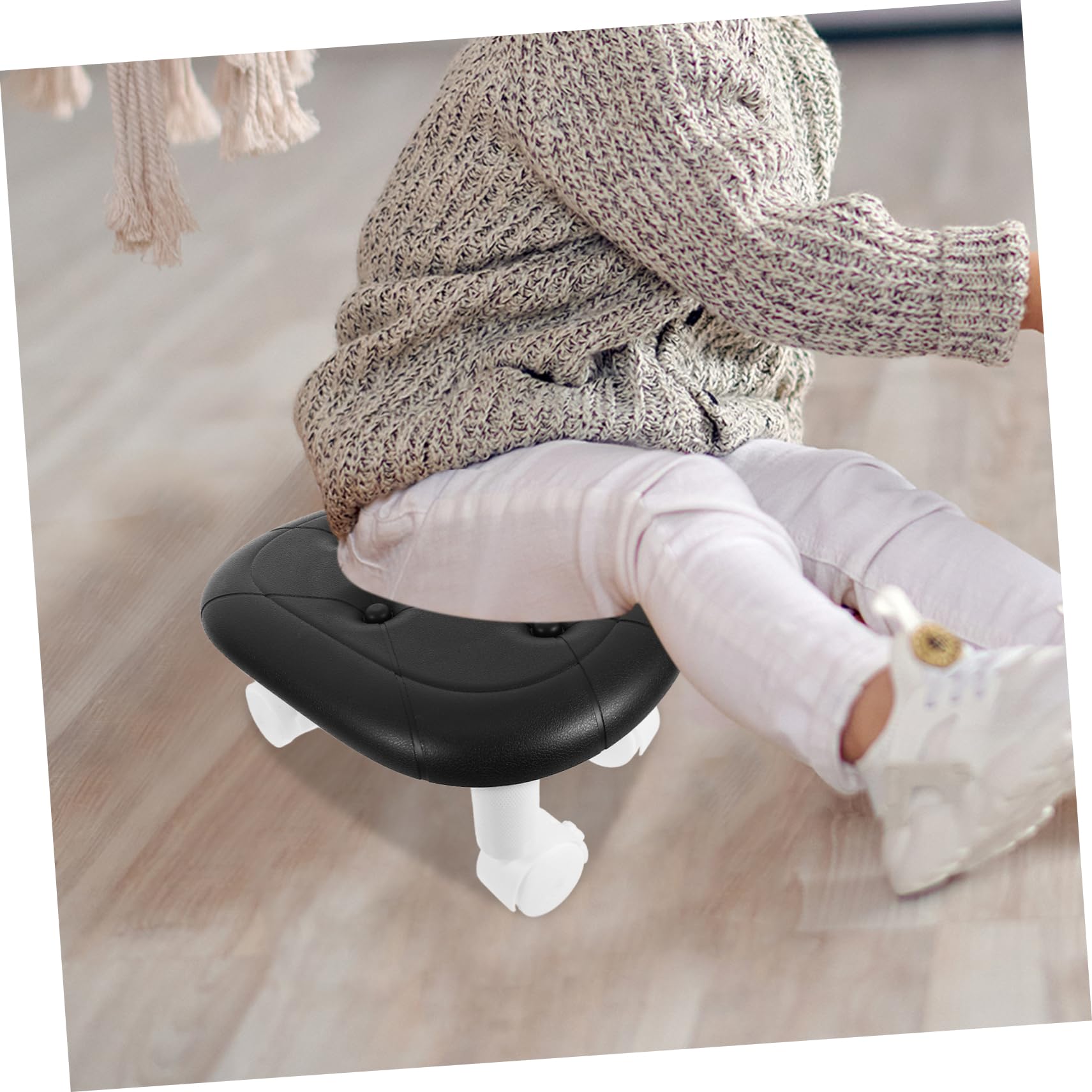 GRIRIW Low Stool on Wheels Swivel Rolling Stool Compact Portable Step Foot Rest