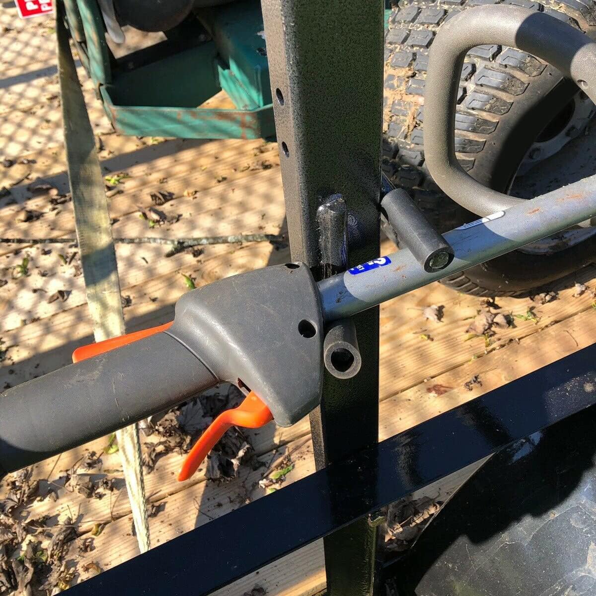 3 Place Trimmer Rack Holder Carrier Mount On Open Landscape Trailer Pickup Weed Eater Racks with Lock 1 Pair
