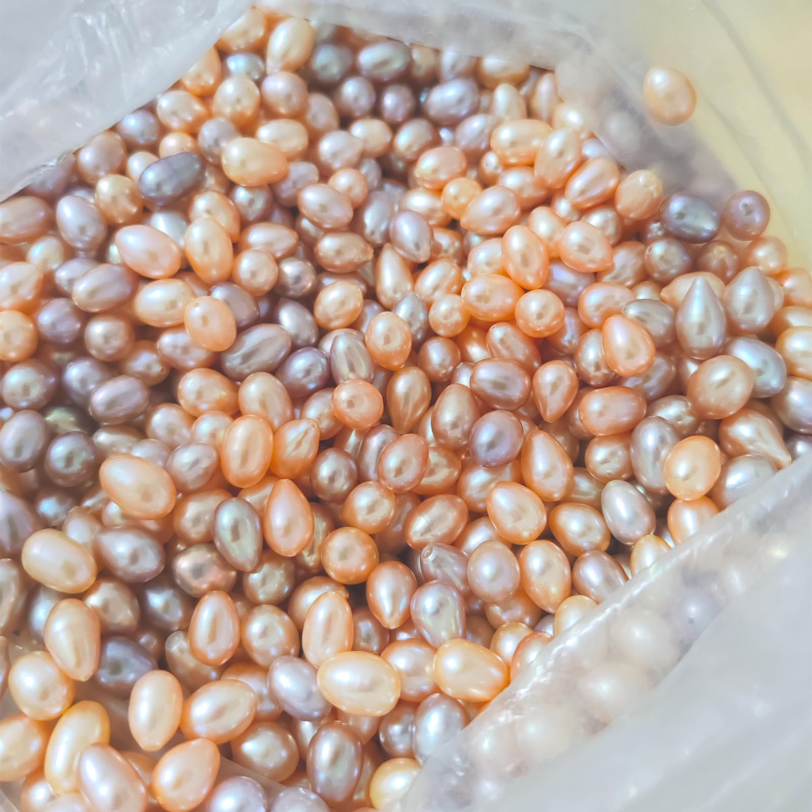 50 Pcs Freshwater Pearl for Jewelry Making 6-7mm No Hole Natural Freshwater Pearls Oval Pearl Beads Loose Gemstone Bead Crafts Gift for Women,DIY Gifts.