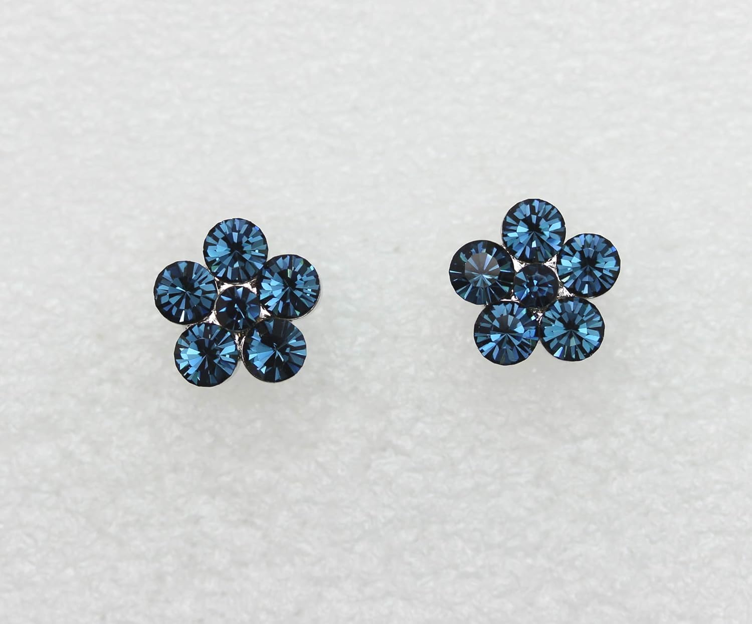 Faship Gorgeous Rhinestone Crystal Floral Necklace Earrings Set - Image 4