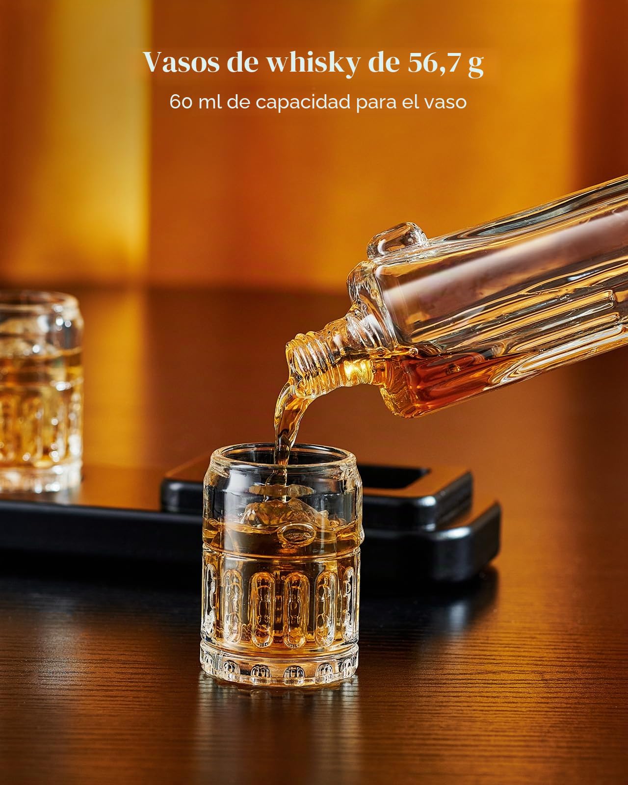 Kollea Decantador de whisky de 15 oz y juego de vasos de 2 onzas, dispensador de whisky para licor, whisky de cristal para hombres, papá, regalos únicos para el día del padre, cumpleaños, aniversario,