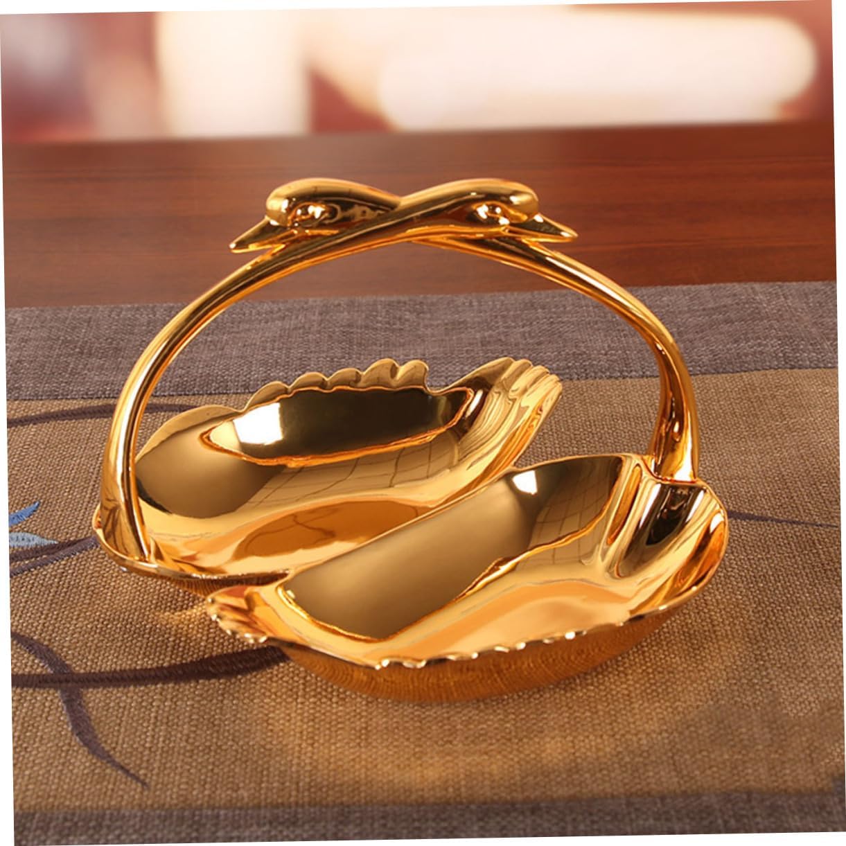 Zerodeko 1pc European Style Swan Snack Plate Elegant Fruit Dish for Candy Snacks and Treats Delicate Design for Entertaining and Home Decor for Parties and Gatherings