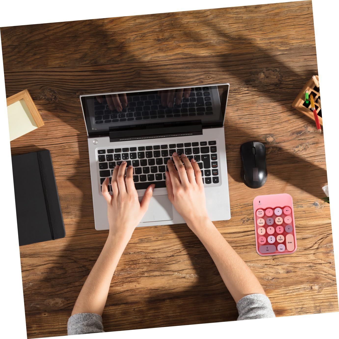 jojofuny Tastierino Numerico Wireless 2. 4g Rosa in ABS, Mini Tastierino | Tastierino Numerico Wireless 18 Tasti Indipendenti, Tasto Backspace, Portatile, per Notebook e Moduli Finanziari
