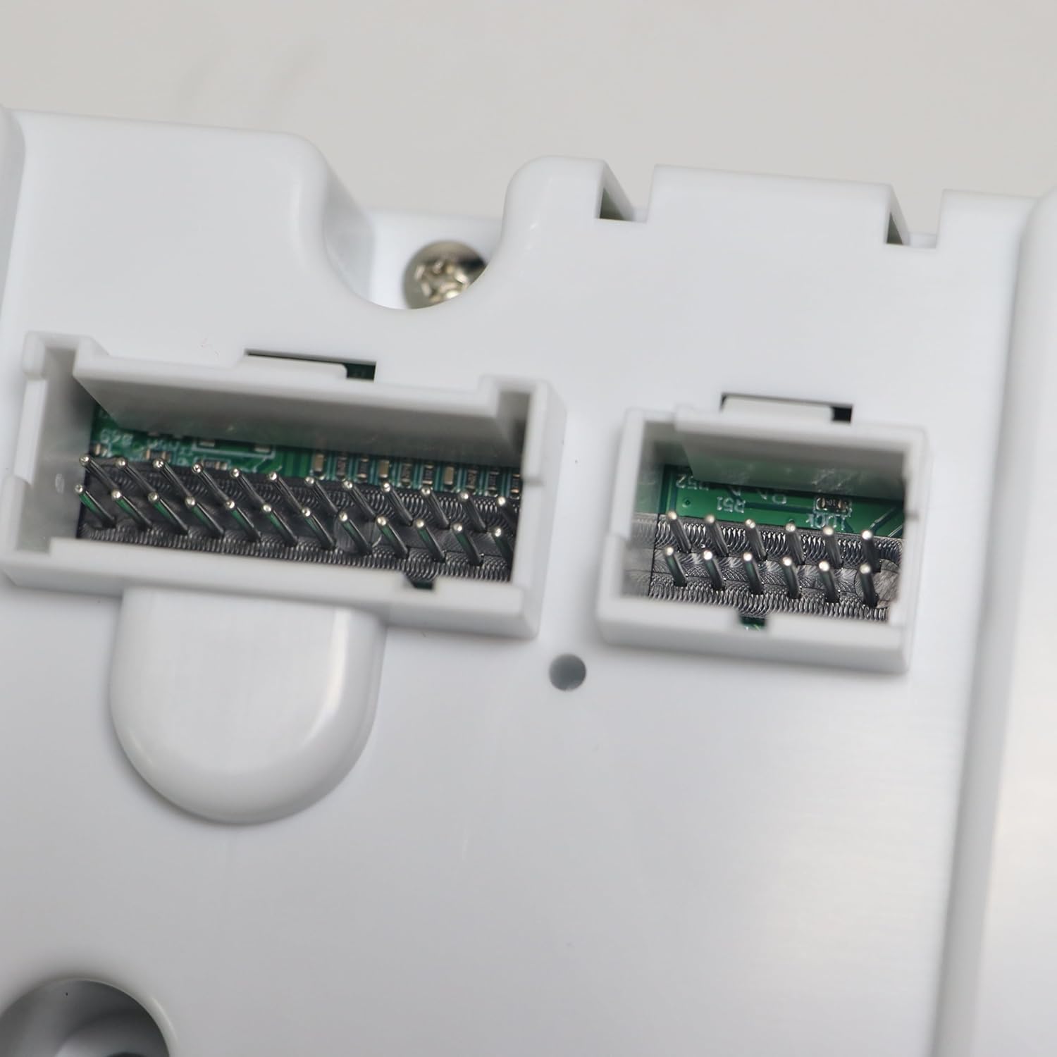 599-211XD A/C Heater Climate Control Module Panel Switch Compatible with 02-06 Chevy Silverado Suburban GMC Sierra Yukon Envoy Cadillac Escalade Rainier Hummer Bravada 10367041