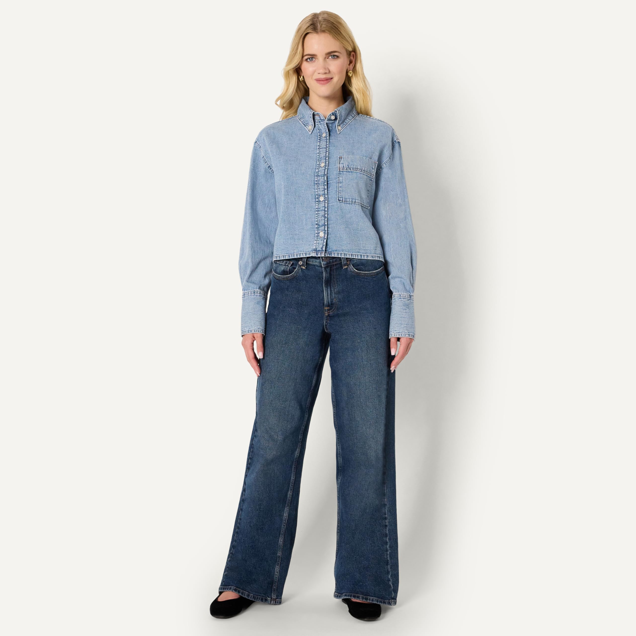 Amazon Essentials Mujer Camisa Corta Moderna de Mezclilla con Botones y Corte Extragrande
