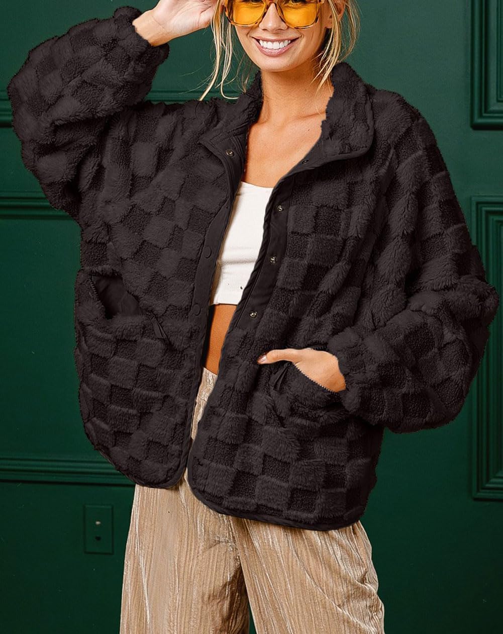 chouyatou Women Winter Casual Checkered Fleece Jacket Fuzzy Oversized Sherpa Jacket Shacket Faux Fur Coat - Image 2