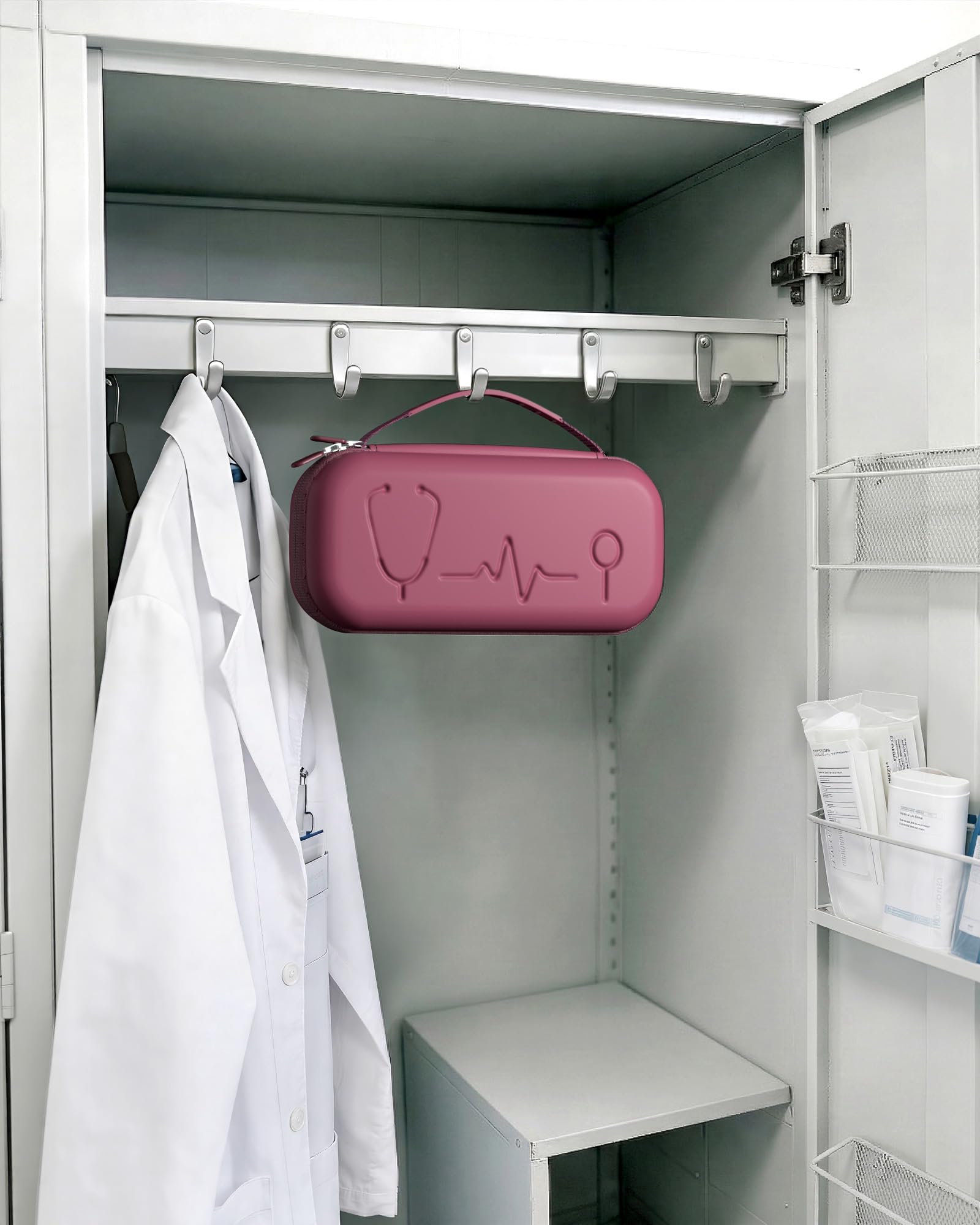 ProCase 聴診器ケース 耐衝撃 ハードEVA 収納ポーチ Littmann Cardiology対応 メッシュポケット付き - ラズベリー | Classic III Lightweight III IV MDF Acoustica等対応, ベルベット裏地, 弾性固定バンド, 軽量コンパクト, 持ち手付き, 医療従事者への贈り物に