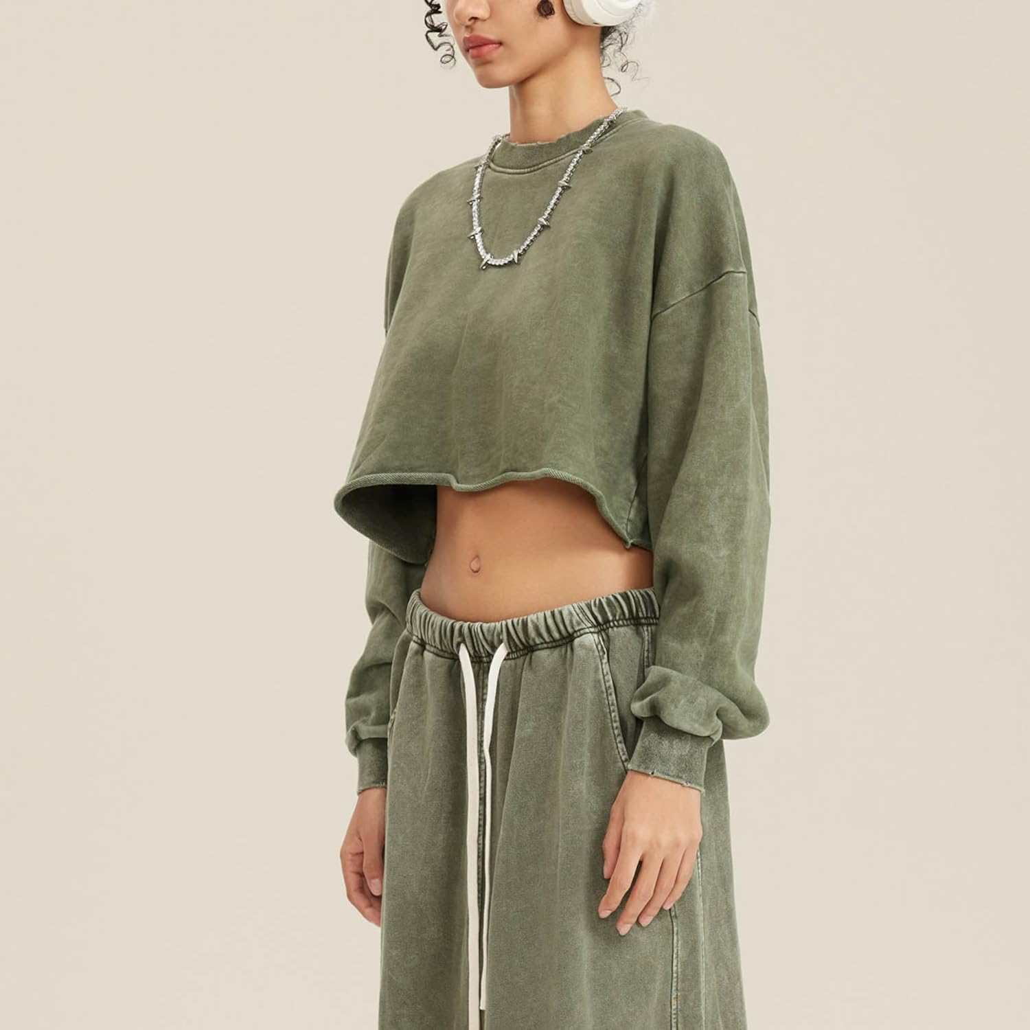 Hixiaohe Womens Cropped Sweatshirts Vintage Long Sleeve Pullover Tops Acid Wash Sweatshirt Hoodies for Women Workout Crop Top - Image 7