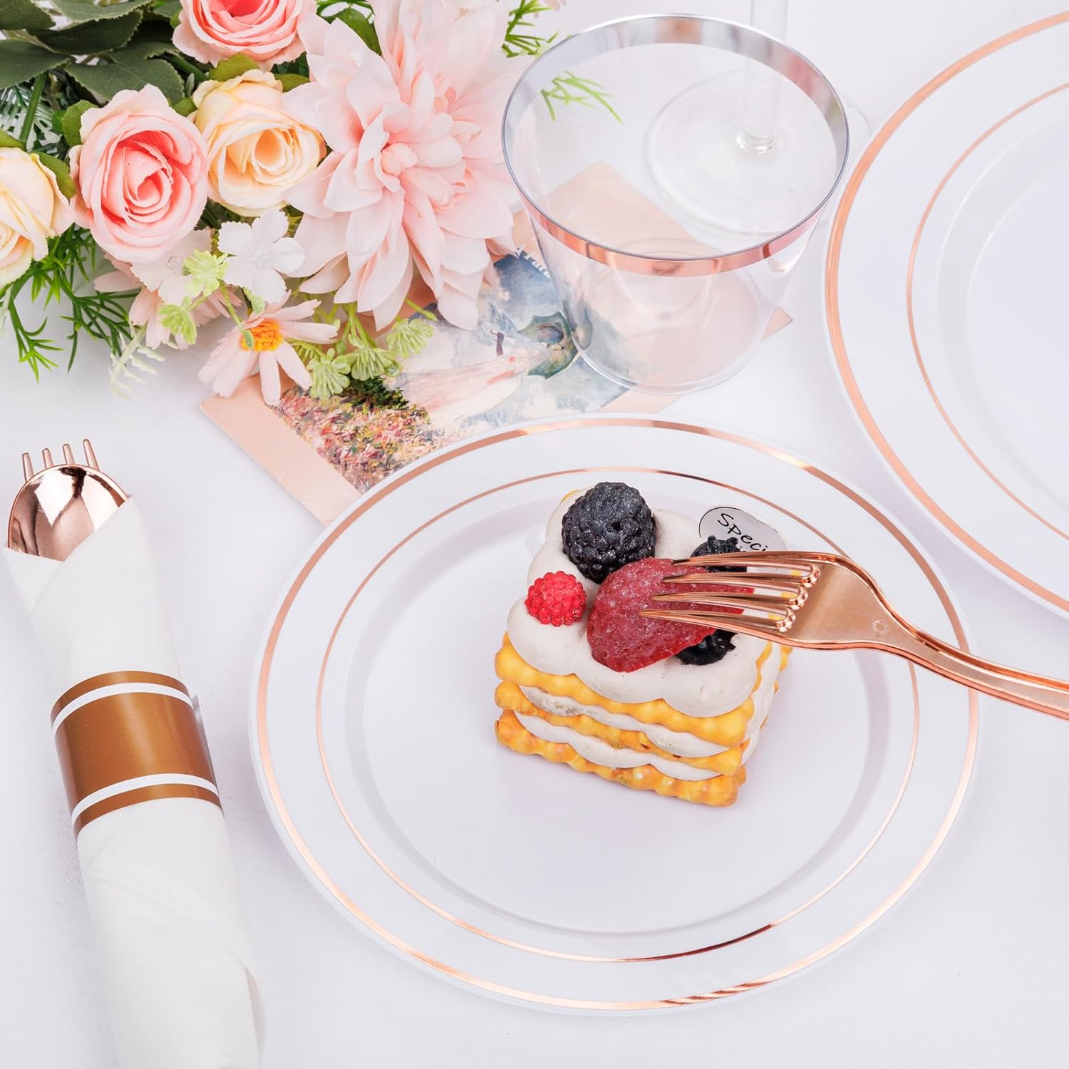 DaYammi 350PCS Rose Gold Plastic Dinnerware Set for 50 Guests, Plastic Plates for Party Include: 50 Dinner Plates, 50 Dessert plates,50 Pre Rolled Napkins with Rose Gold Silverware,50 Cups for Wedding