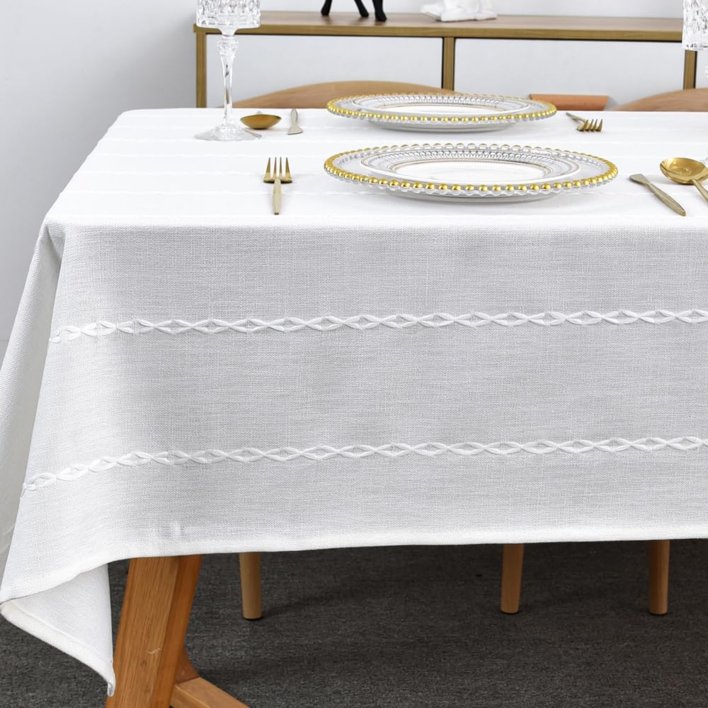Plenmor Table Cloth for Rectangular Table Natural Tablecloth for Outdoor Cotton Linen Looking Fabric Table Cover for Kitchen Garden (White, 135x220 cm)