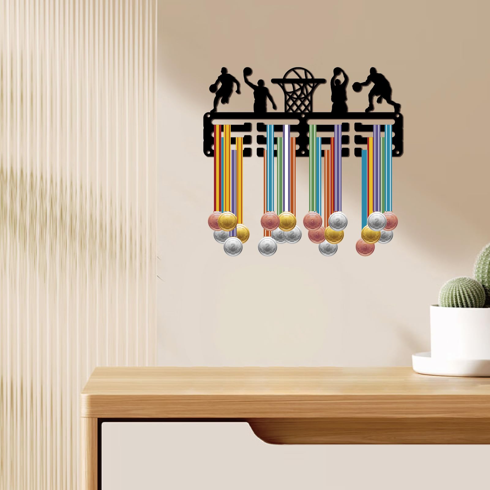 CREATCABIN Porta Medaglie da Basket Appendiabiti per Medaglie Espositore per Premi da Appendere alla Parete Decorazione della Stanza 3 Linea Design Contiene 60+ medaglie Regalo per Atleti di 29x13cm