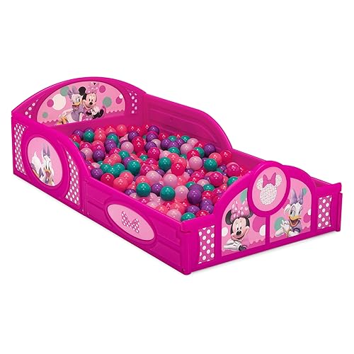 Miniatura 9 de Delta Children Disney Minnie Mouse - Juego de 4 piezas para habitación en una caja, incluye cama para dormir y jugar, mesa, 1 silla y caja de Minnie