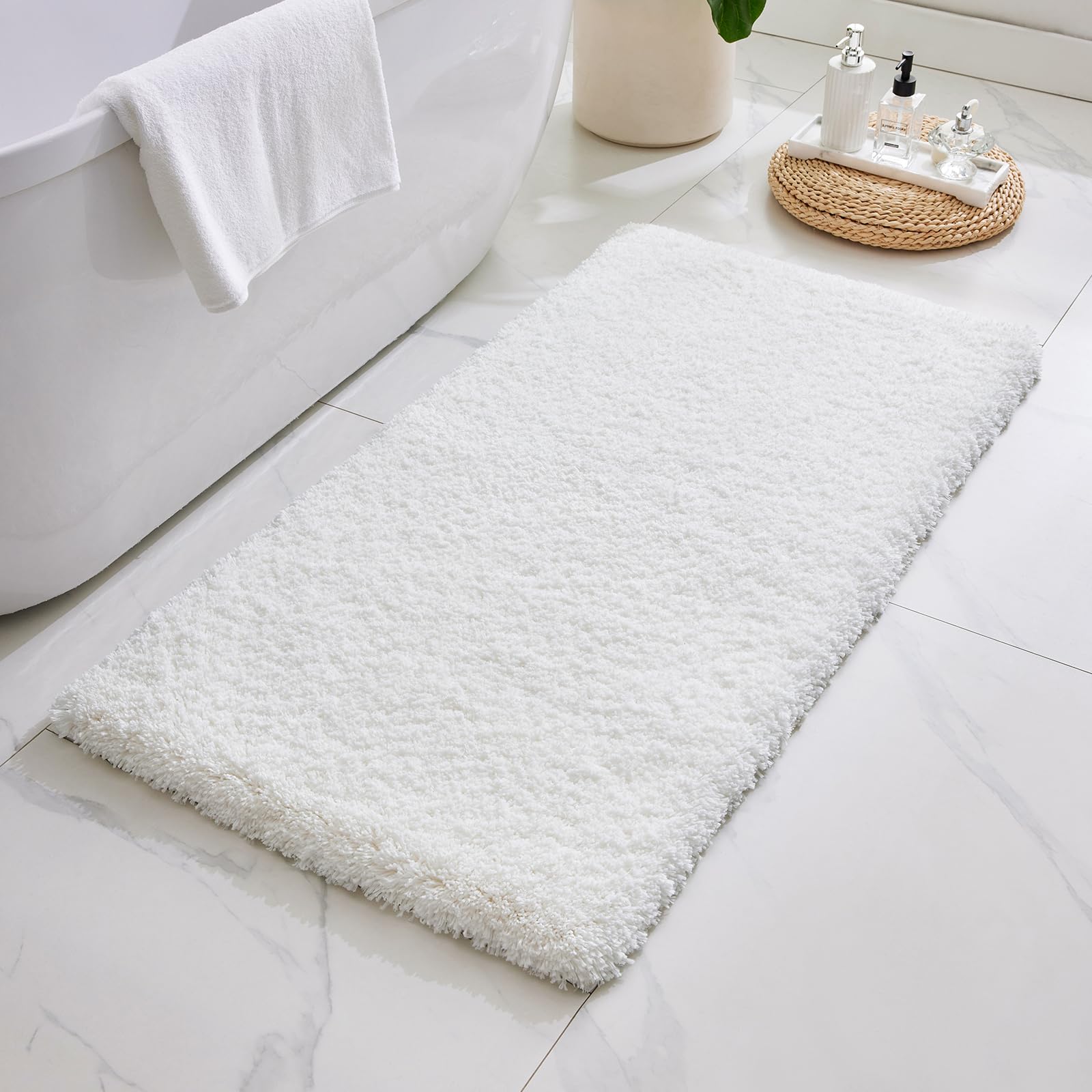 ILANGO White Bathroom Rugs 48" × 24" Non Slip & Super Absorbent Extra Thick Soft, Washable Bath Mat for Floor, Microfiber Plush Shaggy Bath Rug with Rubber for Bathtub Shower Room Sink