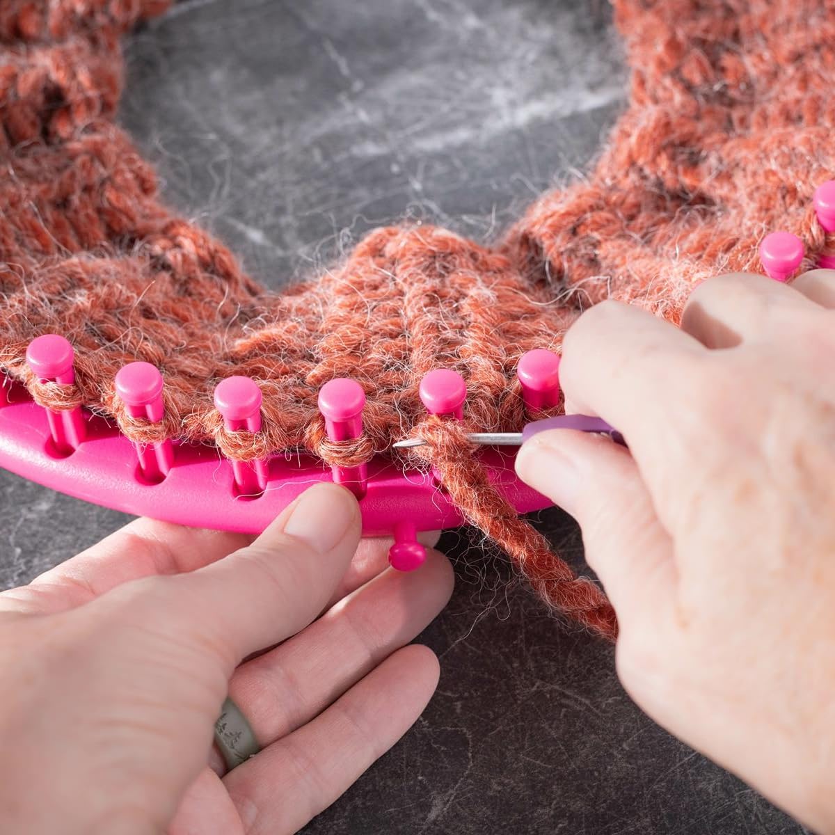 Leisure Arts Loom Set with Hook, Assorted